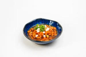 foul with olive oil فول بالزيت fava beans lemon juice garlic topped with parsly and tomato olive oil result