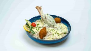 mansaf lamb منسف لحم rice with lamb shank and fried kebbah served with jameed sauce